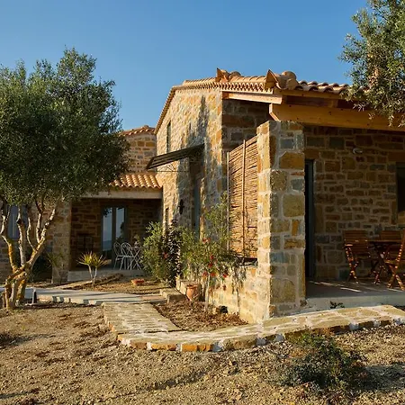 Vila Afentiko Pigadi *