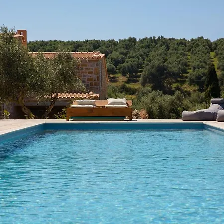 Afentiko Pigadi Villa