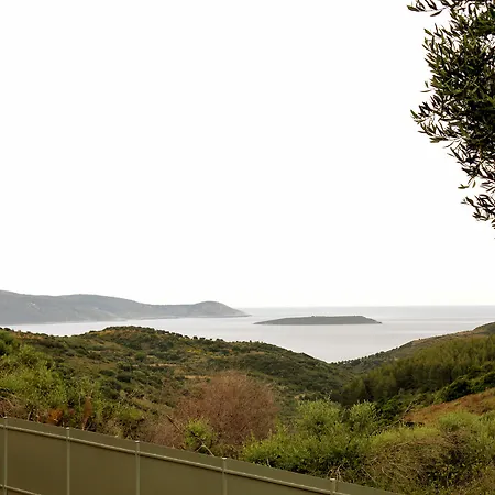 Afentiko Pigadi Willa