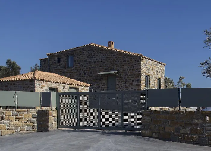 Afentiko Pigadi Villa