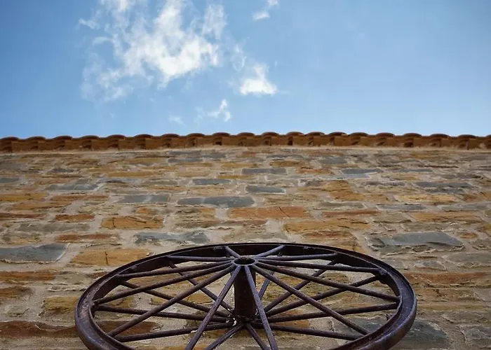 Afentiko Pigadi Villa *